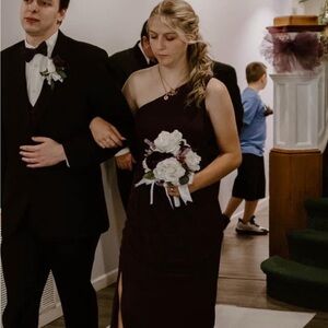 Elegant One Shoulder Burgundy Dress